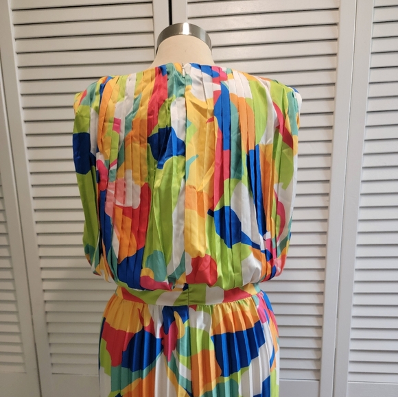 $9 FLYING TOMATO PLEATED MAXI DRESS NWOT - Picture 3 of 6